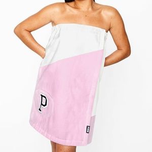 VICTORIA'S SECRET PINK WRAP TOWER